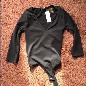 Bebe V-neck long sleeve bodysuits (2)